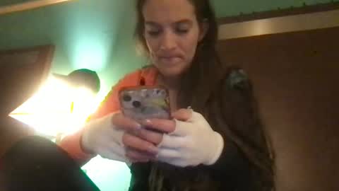 Tara Jane online show from January 16, 4:00 pm