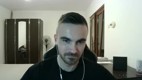 Victor online show from December 13, 7:53 pm