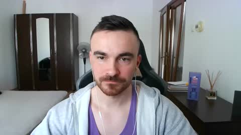 Victor online show from April 18, 8:29 am