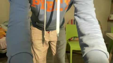 Snapshot of much_fun1 chatting on October 19, 2:07 pm much_fun1 online show from October 19, 2:07 pm