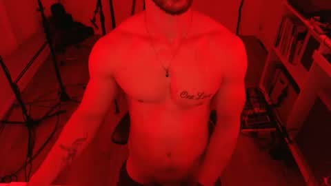 Snapshot of muchachote_ chatting on November 22, 8:24 am muchachote_ online show from November 22, 8:24 am