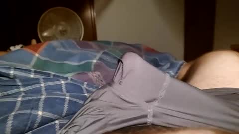 Snapshot of mugglesmuggler chatting on October 1, 4:18 am mugglesmuggler online show from October 1, 4:18 am