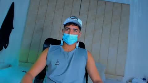 Snapshot of muichiro_tokito1 chatting on December 28, 2:32 pm muichiro tokito1 online show from December 28, 2:32 pm