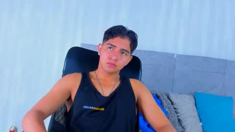 Snapshot of muichiro_tokito1 chatting on January 10, 4:12 am muichiro tokito1 online show from January 10, 4:12 am