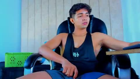 Snapshot of muichiro_tokito1 chatting on March 12, 3:35 am muichiro tokito1 online show from March 12, 3:35 am