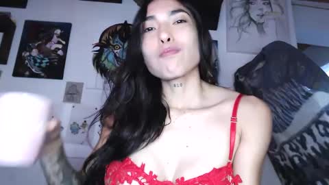 Snapshot of mulan_o chatting on February 19, 2:44 pm JESSICA online show from February 19, 2:44 pm