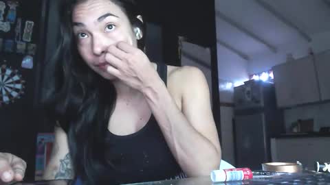 Snapshot of mulan_o chatting on November 12, 11:10 am JESSICA online show from November 12, 11:10 am