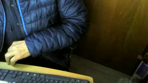 Snapshot of muller520 chatting on November 28, 12:08 pm muller520 online show from November 28, 12:08 pm