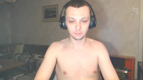 Erik online show from February 1, 2:10 am