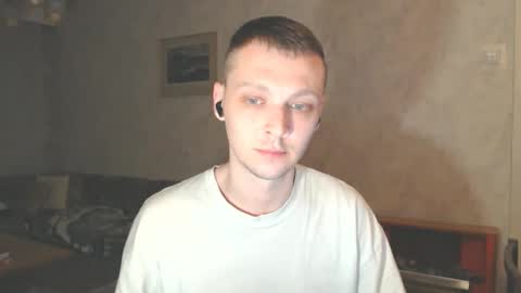 Erik online show from March 6, 1:35 am