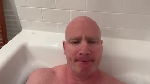 Snapshot of multipopper chatting on December 17, 1:18 am multipopper online show from December 17, 1:18 am