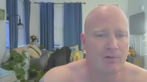 Snapshot of multipopper chatting on October 25, 12:07 am multipopper online show from October 25, 12:07 am