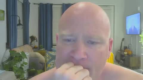 Snapshot of multipopper chatting on October 27, 1:31 am multipopper online show from October 27, 1:31 am