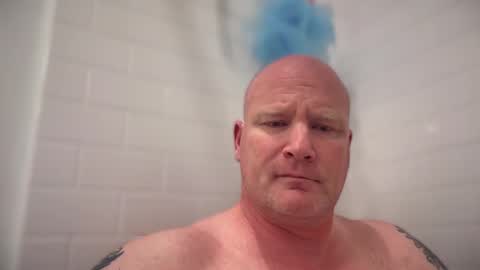 Snapshot of multipopper chatting on October 28, 1:42 am multipopper online show from October 28, 1:42 am