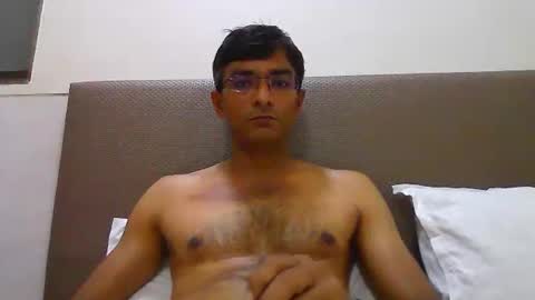 Snapshot of mumbaimonster8inch chatting on November 5, 12:05 pm rajesh engineer online show from November 5, 12:05 pm