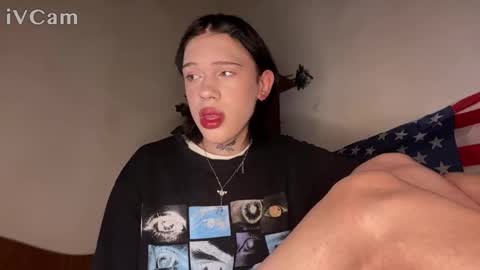 Snapshot of mun_poli chatting on October 12, 1:21 pm Polik online show from October 12, 1:21 pm