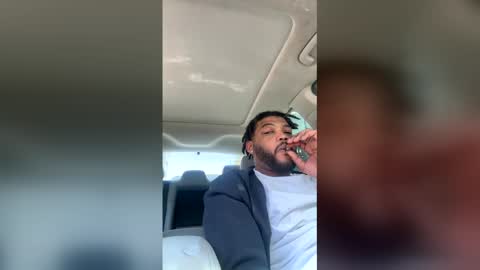 munchhy online show from April 12, 4:56 pm