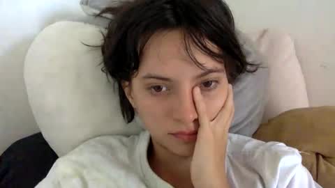 Snapshot of munchi_ chatting on January 7, 1:57 pm online show from January 7, 1:57 pm