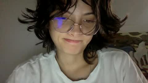 Snapshot of munchi_ chatting on February 11, 1:09 pm online show from February 11, 1:09 pm