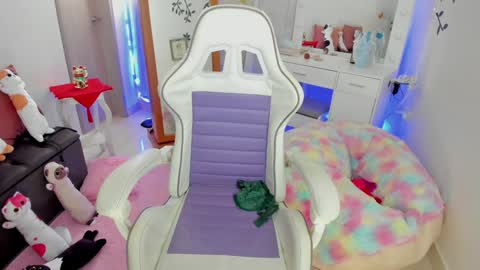 Snapshot of murat_taurus chatting on February 7, 1:01 pm Murat online show from February 7, 1:01 pm