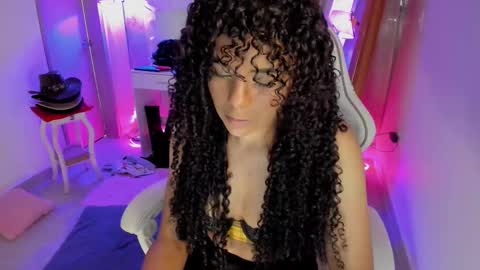 Snapshot of murat_taurus chatting on September 18, 11:01 am Murat online show from September 18, 11:01 am