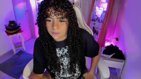 Snapshot of murat_taurus chatting on October 6, 11:40 am Murat online show from October 6, 11:40 am