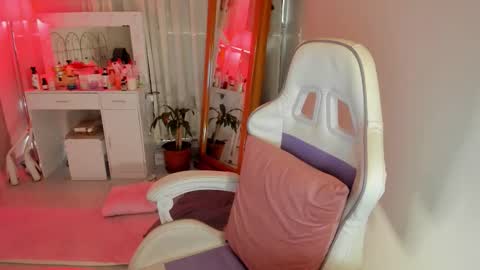 Snapshot of murat_taurus chatting on December 5, 12:03 pm Murat online show from December 5, 12:03 pm