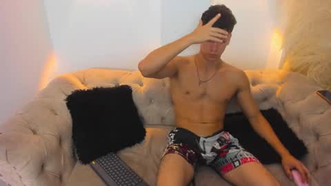 myke online show from December 13, 6:38 pm