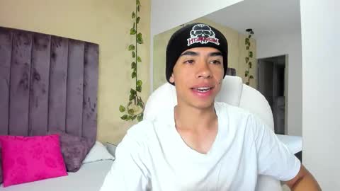 muscle scott online show from September 11, 11:54 am