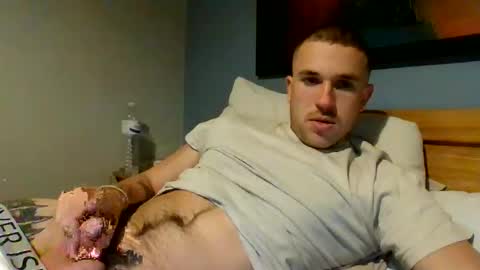 muscleshow00 online show from January 8, 6:48 am