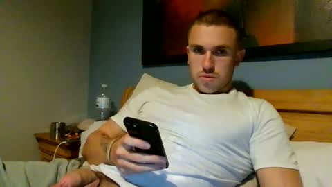 muscleshow00 online show from January 8, 6:54 pm