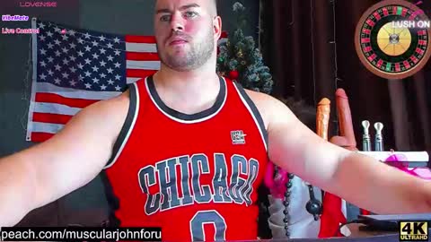 Snapshot of muscularjohnforu chatting on December 7, 9:00 pm click icon for peach online show from December 7, 9:00 pm