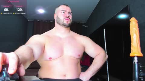 Snapshot of muscularjohnforu chatting on March 2, 5:14 pm click icon for peach online show from March 2, 5:14 pm