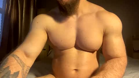 Snapshot of muscularjuggler chatting on November 17, 1:33 am muscularjuggler online show from November 17, 1:33 am