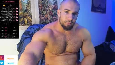 Snapshot of musculusx chatting on March 7, 10:32 pm Musculus online show from March 7, 10:32 pm