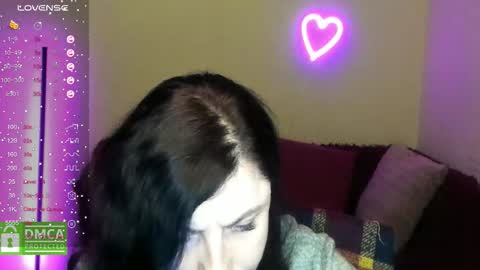 Jenya online show from December 4, 7:00 pm