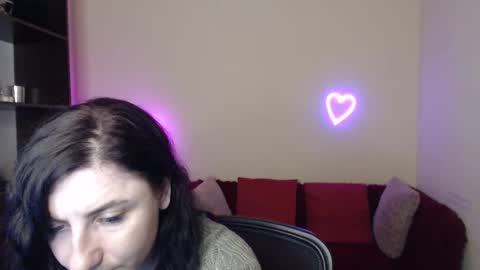 Jeneva online show from November 27, 7:05 pm