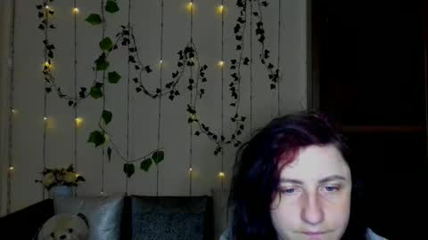 Jeneva online show from April 8, 5:24 pm