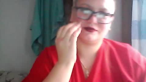 musechic_wild online show from January 6, 1:15 pm