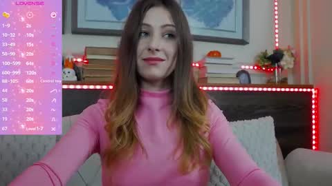 Luna  online show from October 23, 6:17 pm