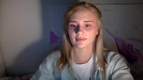 Snapshot of musescorner chatting on September 24, 4:10 pm musescorner online show from September 24, 4:10 pm