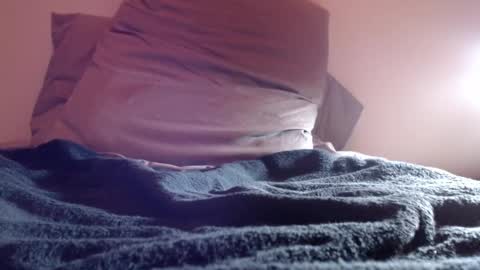 Snapshot of mushead21 chatting on February 22, 7:58 pm mushead21 online show from February 22, 7:58 pm