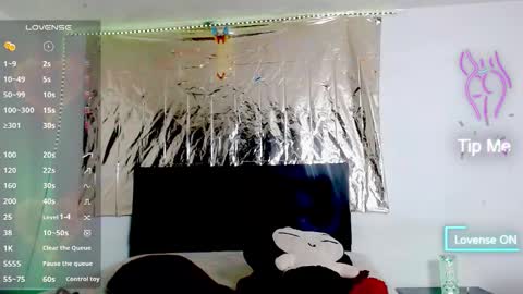 Mussa Hott online show from February 19, 8:49 pm