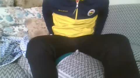 Snapshot of mustafa1907fb chatting on December 3, 8:05 am mustafa1907fb online show from December 3, 8:05 am