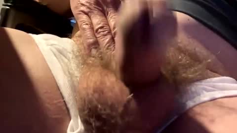 Snapshot of mutualjerk chatting on November 14, 3:00 pm bighead mature oldcock love hairy pussy C2C married..hairy women more than welcome. Tips not required but appreciated online show from November 14, 3:00 pm