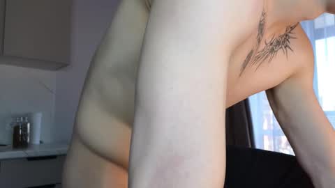 Snapshot of mvpzxc chatting on September 30, 10:20 am 1x1 online show from September 30, 10:20 am