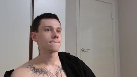 Snapshot of mvpzxc chatting on October 24, 7:32 pm 1x1 online show from October 24, 7:32 pm