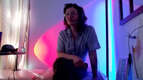 Mx. Anouk Divine online show from April 5, 9:23 pm