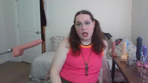 Snapshot of mxsissycharlotte chatting on September 24, 2:20 pm Mx Charlotte online show from September 24, 2:20 pm