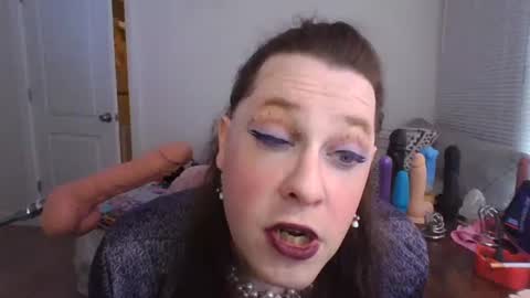 Snapshot of mxsissycharlotte chatting on October 8, 6:16 pm Mx Charlotte online show from October 8, 6:16 pm